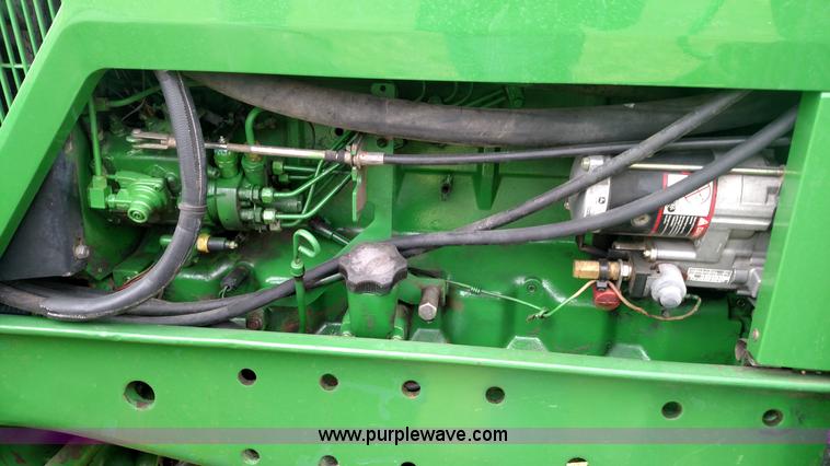 image for item L7454 1998 John Deere 7610 tractor