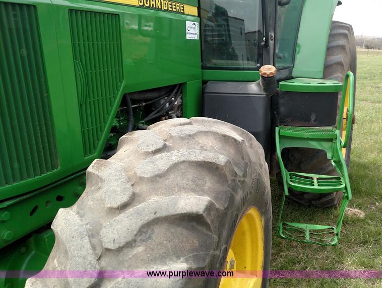 image for item L7454 1998 John Deere 7610 tractor