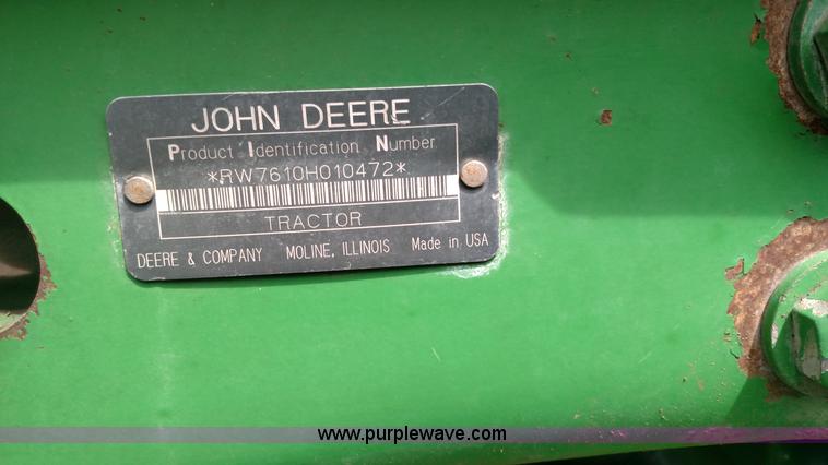 image for item L7454 1998 John Deere 7610 tractor