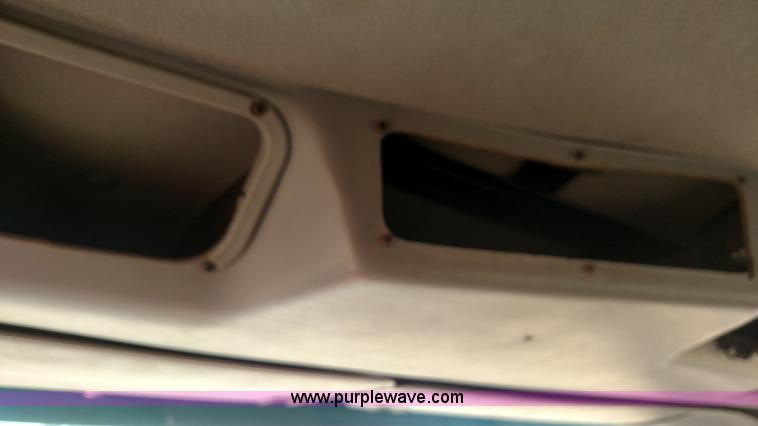 image for item L7467 1999 Sterling L8513 pre/post liquid fertilizer applicator sprayer