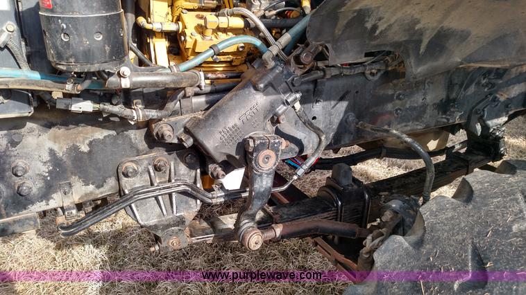 image for item L7467 1999 Sterling L8513 pre/post liquid fertilizer applicator sprayer