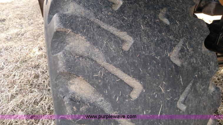 image for item L7467 1999 Sterling L8513 pre/post liquid fertilizer applicator sprayer