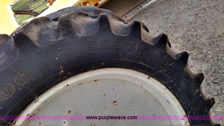 image for item L7467 1999 Sterling L8513 pre/post liquid fertilizer applicator sprayer