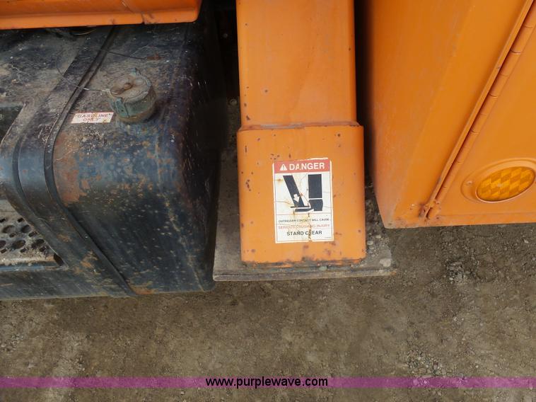 image for item AL9203 1989 Chevrolet Custom Deluxe C7D042 bucket truck