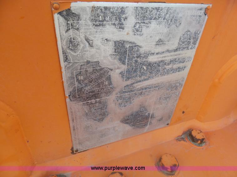 image for item AL9203 1989 Chevrolet Custom Deluxe C7D042 bucket truck