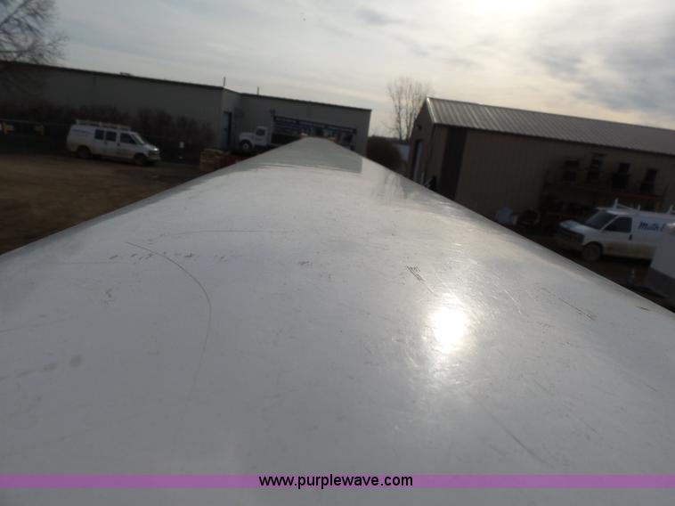 image for item AL9203 1989 Chevrolet Custom Deluxe C7D042 bucket truck