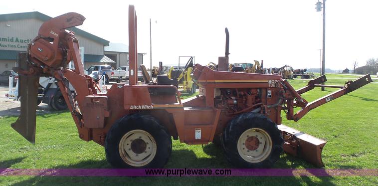 image for item AO9835 1996 Ditch Witch 8020 Turbo cable plow
