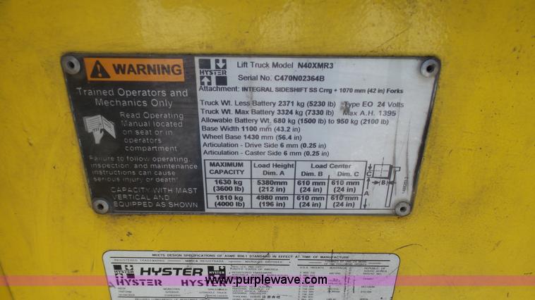image for item AO9836 2004 Hyster N40XMR3 forklift