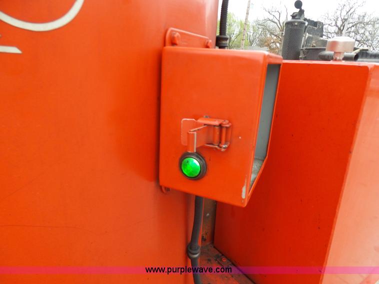 image for item AX9238 1995 Crafco EZ Pour 100D crack sealer