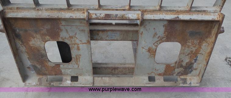 image for item BE9800 MDS skid steer pallet forks