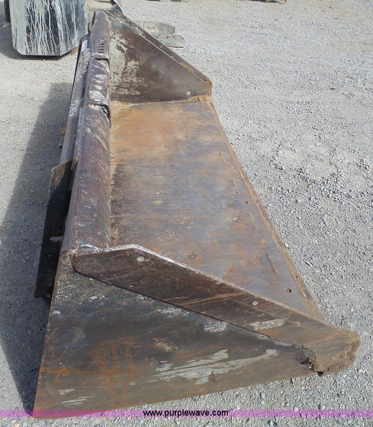 image for item BE9803 Bobcat skid steer bucket