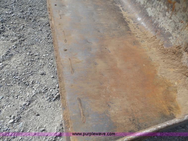 image for item BE9803 Bobcat skid steer bucket