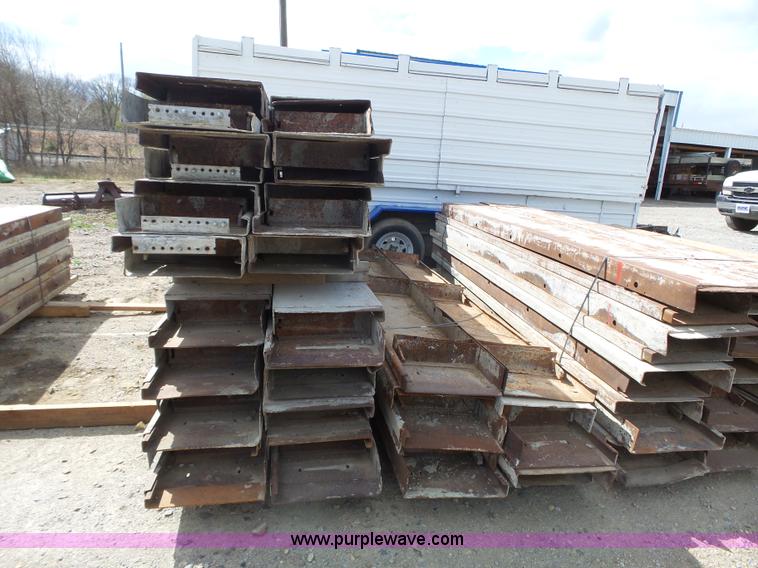 image for item BE9804 (100) Ridgid concrete forms