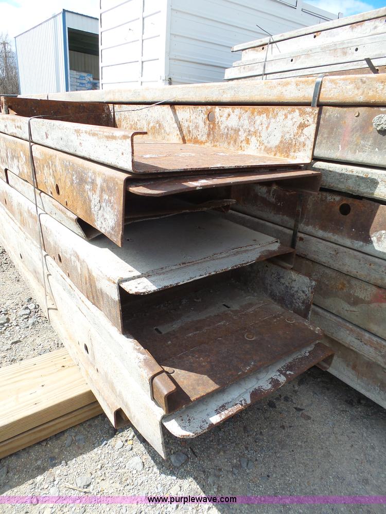 image for item BE9804 (100) Ridgid concrete forms