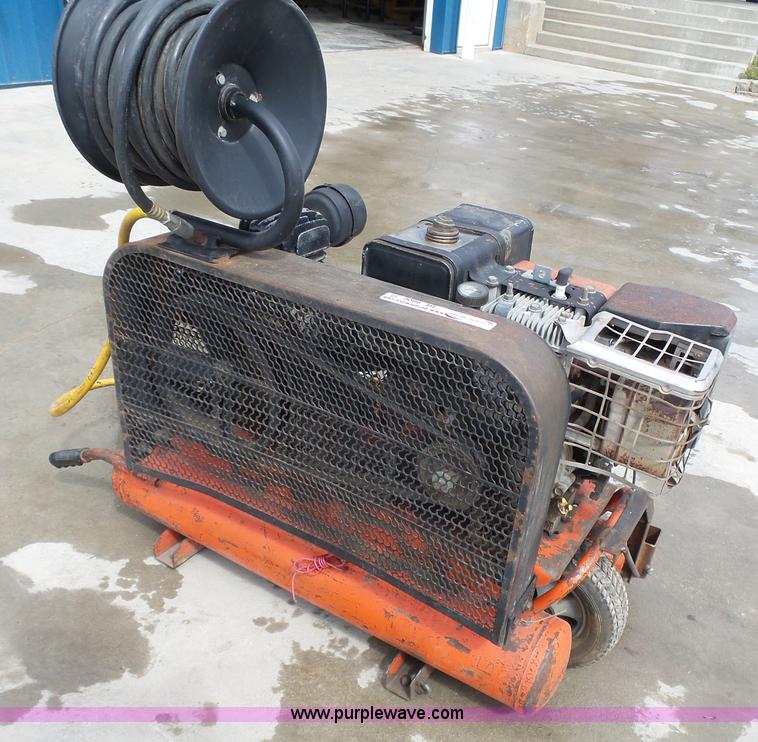image for item BE9806 Puma air compressor