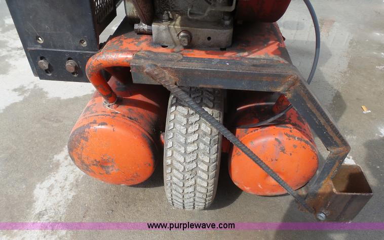 image for item BE9806 Puma air compressor