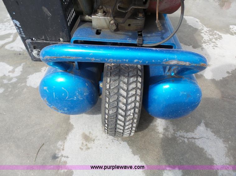 image for item BE9807 Puma air compressor