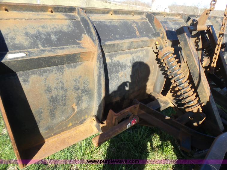 image for item BG9074 1996 International 4700 dump truck