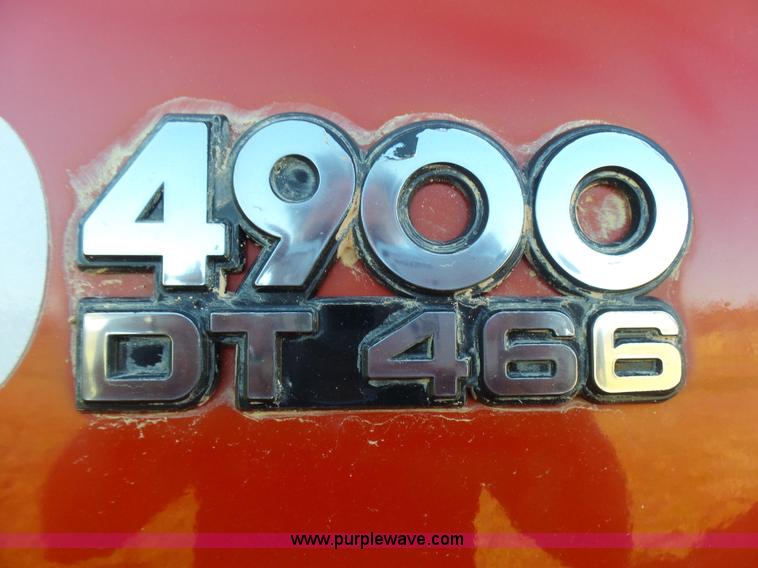 image for item BG9074 1996 International 4700 dump truck