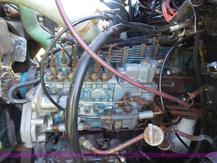 image for item BG9074 1996 International 4700 dump truck