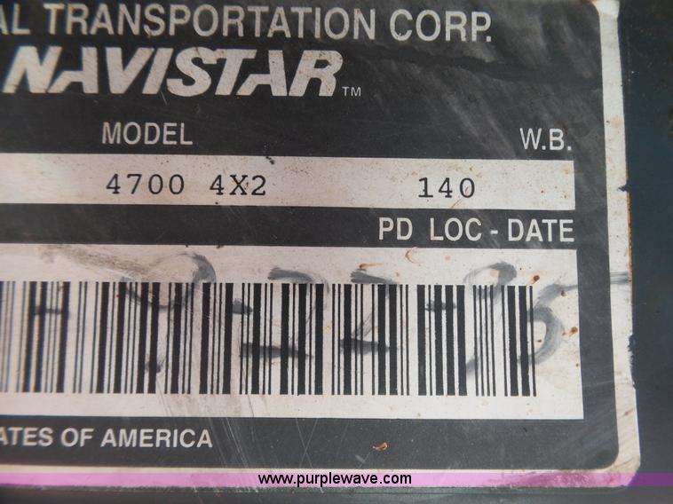 image for item BG9074 1996 International 4700 dump truck