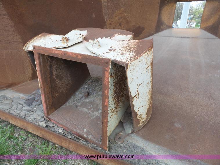 image for item BN9639 Hopper