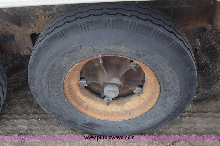 image for item BX9707 1981 Elder office trailer