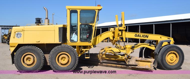 image for item BX9709 2002 Galion 850C motor grader