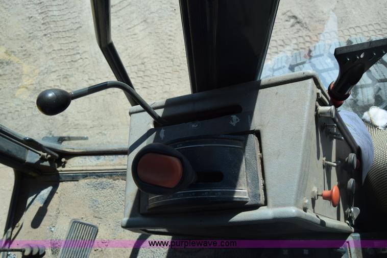 image for item BX9709 2002 Galion 850C motor grader