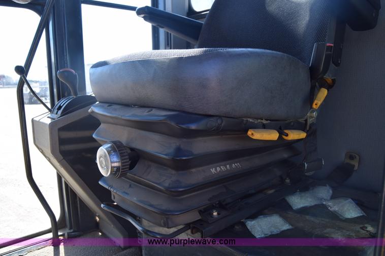 image for item BX9709 2002 Galion 850C motor grader