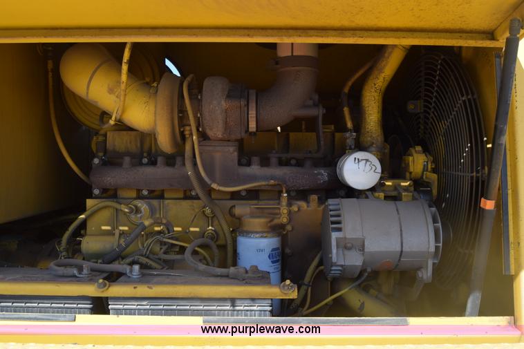 image for item BX9709 2002 Galion 850C motor grader