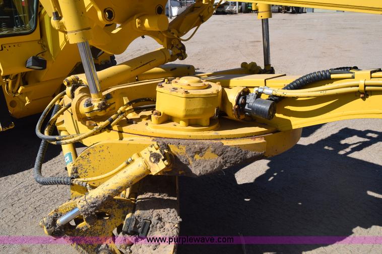 image for item BX9709 2002 Galion 850C motor grader