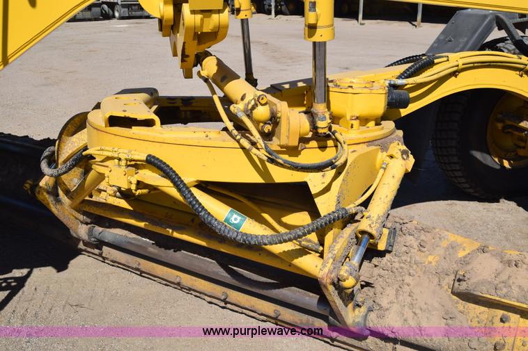 image for item BX9709 2002 Galion 850C motor grader