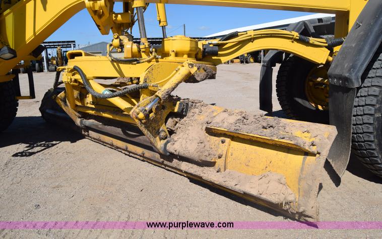 image for item BX9709 2002 Galion 850C motor grader