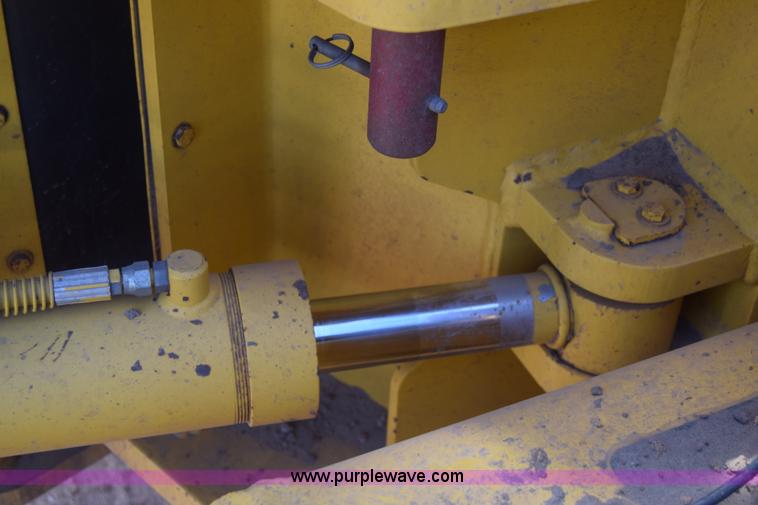 image for item BX9709 2002 Galion 850C motor grader