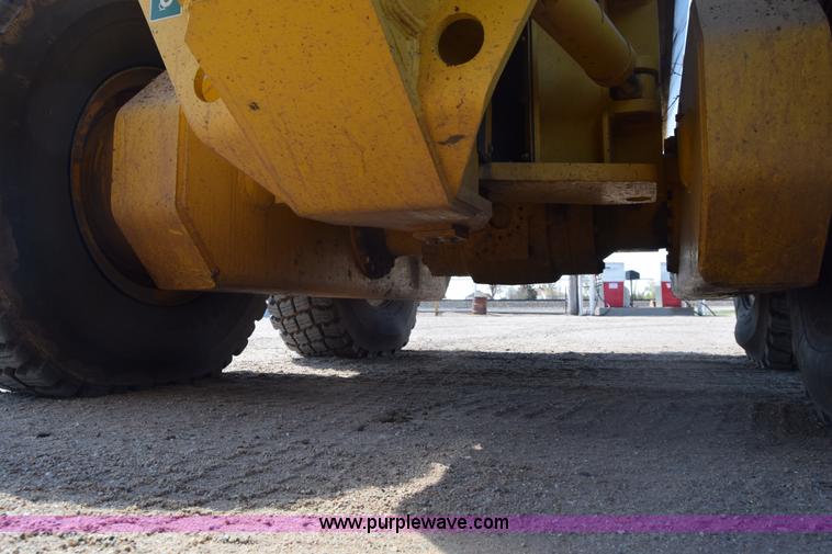 image for item BX9709 2002 Galion 850C motor grader