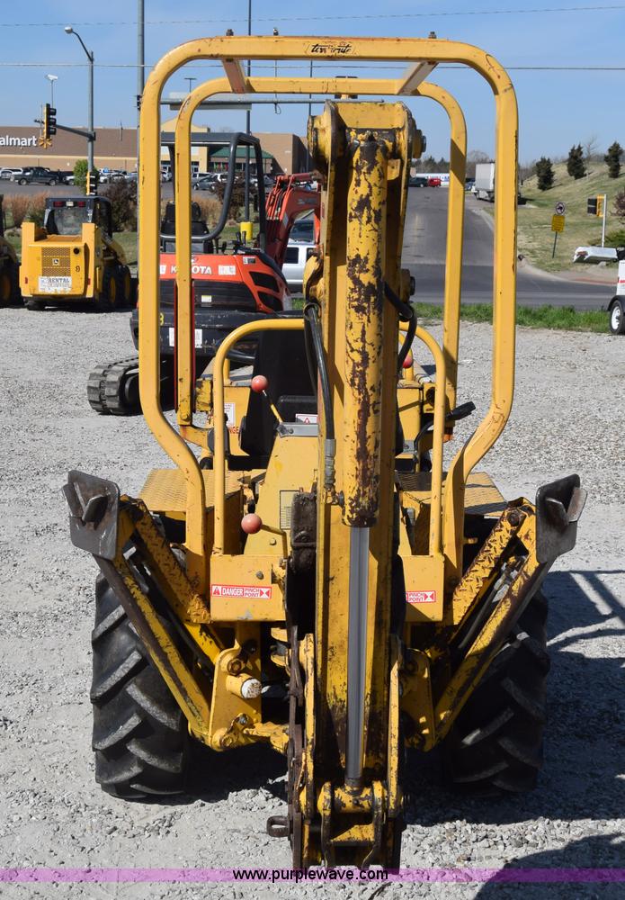 image for item BX9909 Terramite T5C backhoe