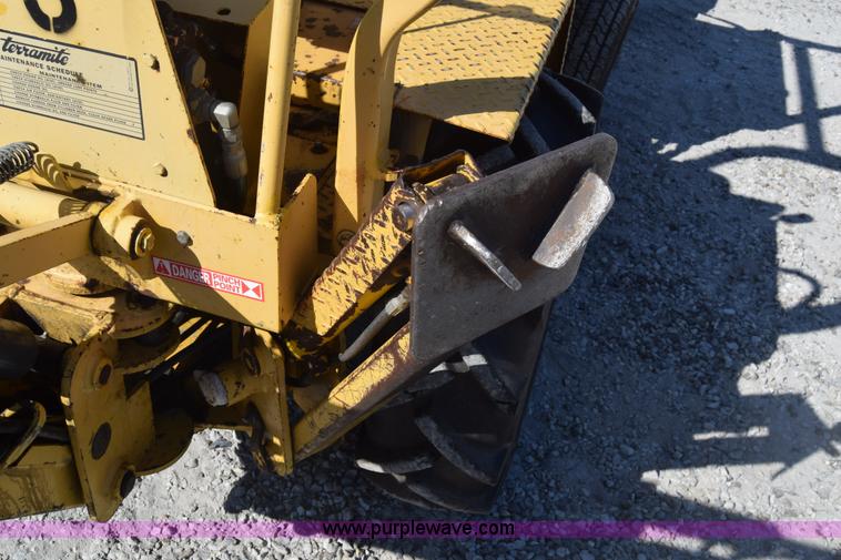 image for item BX9909 Terramite T5C backhoe