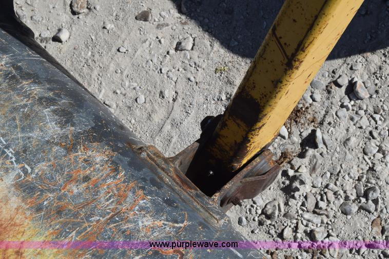 image for item BX9909 Terramite T5C backhoe