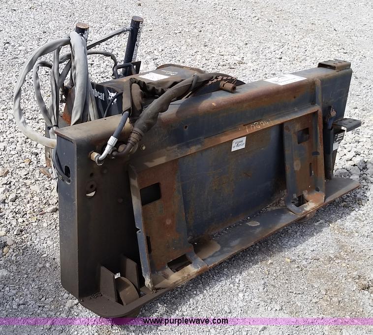 image for item G3723 Bobcat skid steer planer
