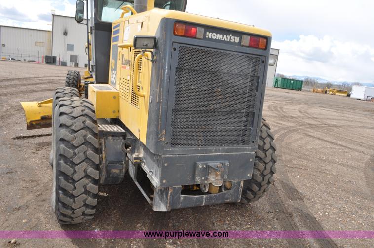 image for item G7332 2006 Komatsu GD655 motor grader
