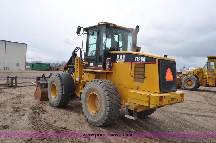 image for item G7334 2003 Caterpillar IT28 wheel loader