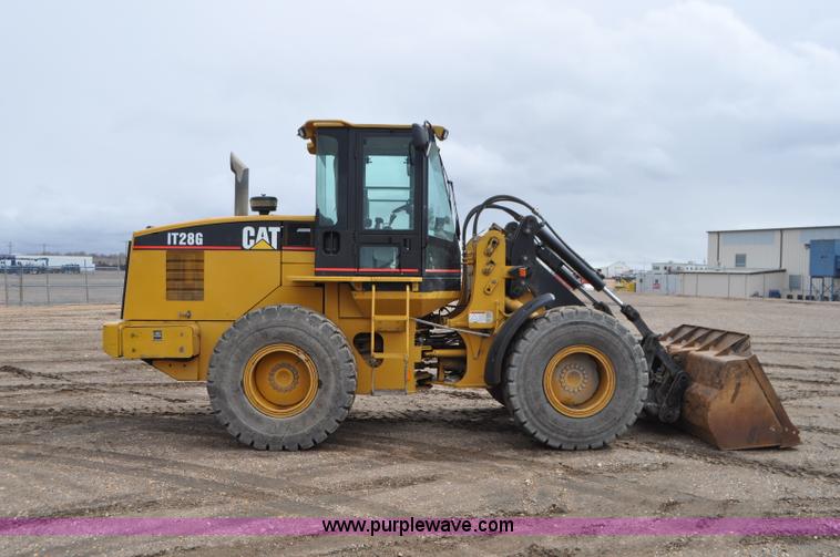 image for item G7334 2003 Caterpillar IT28 wheel loader