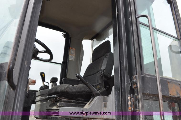 image for item G7334 2003 Caterpillar IT28 wheel loader