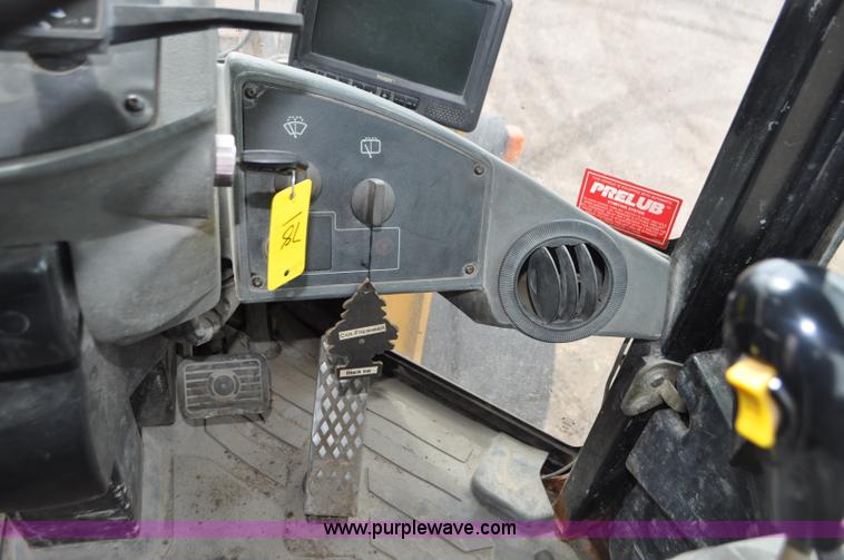 image for item G7334 2003 Caterpillar IT28 wheel loader