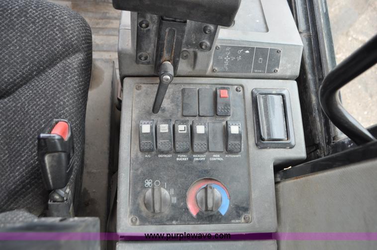 image for item G7334 2003 Caterpillar IT28 wheel loader