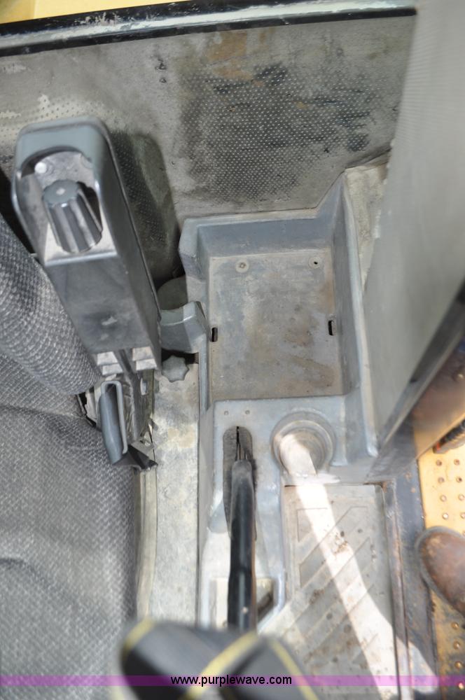 image for item G7334 2003 Caterpillar IT28 wheel loader