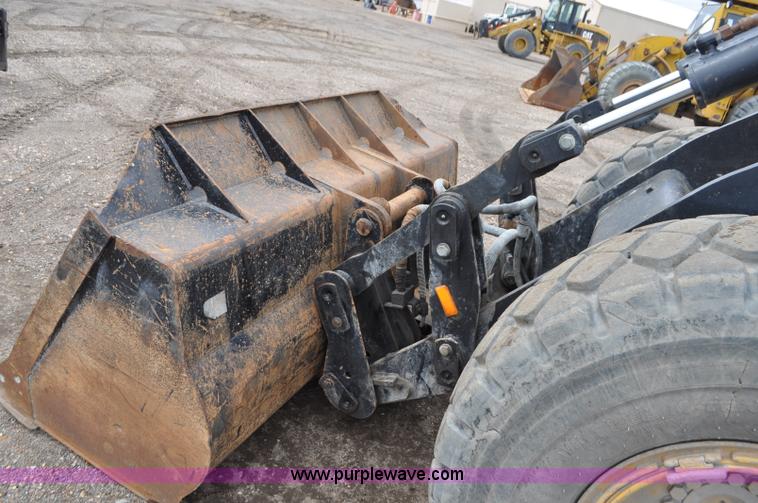 image for item G7334 2003 Caterpillar IT28 wheel loader