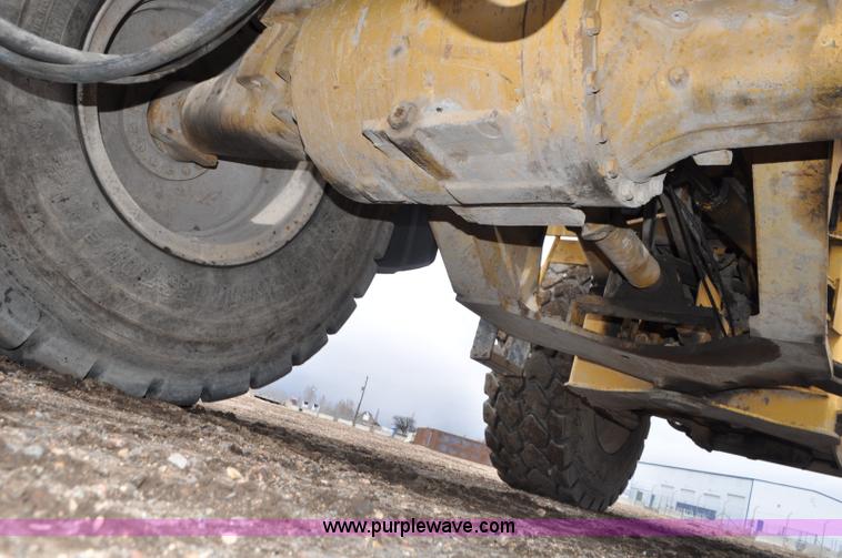 image for item G7334 2003 Caterpillar IT28 wheel loader