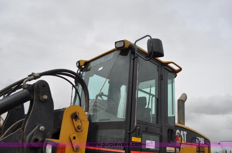 image for item G7334 2003 Caterpillar IT28 wheel loader